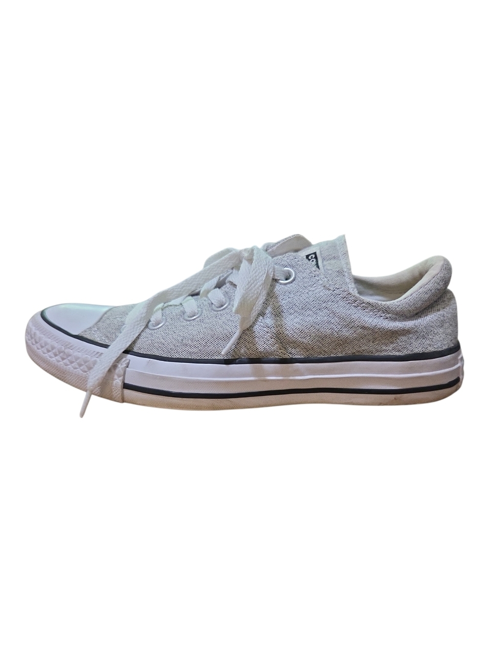 Converse Low-Top Sneakers in Light Gray and White Size 7.5 - Picture 4 of 12